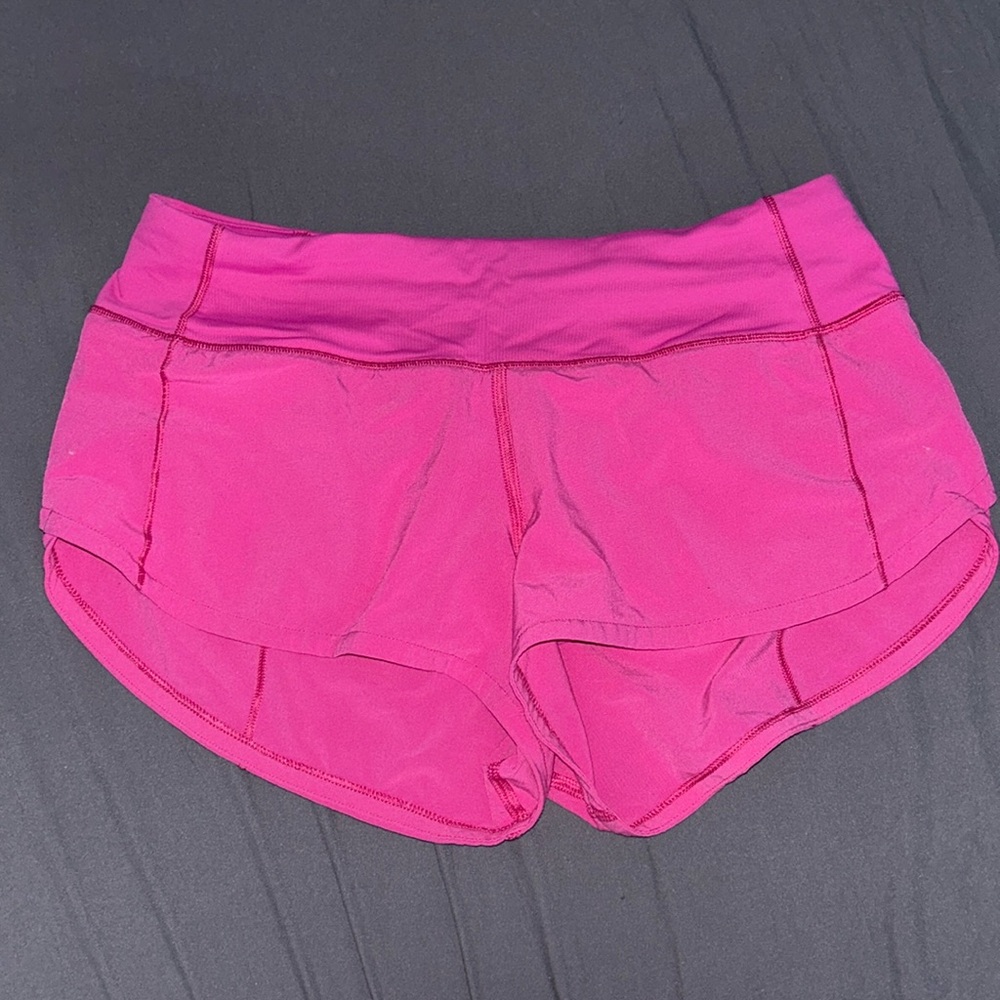 Lululemon speed up low rise lined short 2.5” SONIC PINK (SIZE 2)*check descr.